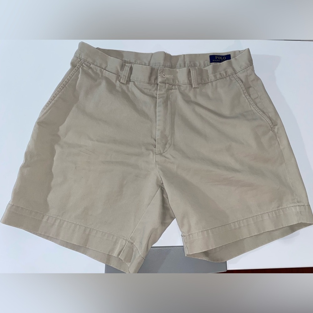Polo by Ralph Lauren Men's Beige Flat Front Shorts